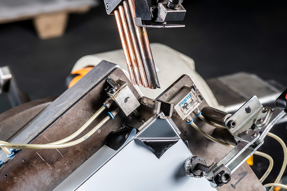 Laserschweißen - Technologie von Deinzermetall