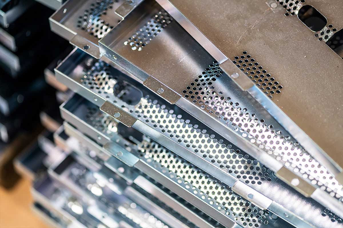 Metallbearbeitung - Technologie von Deinzermetall